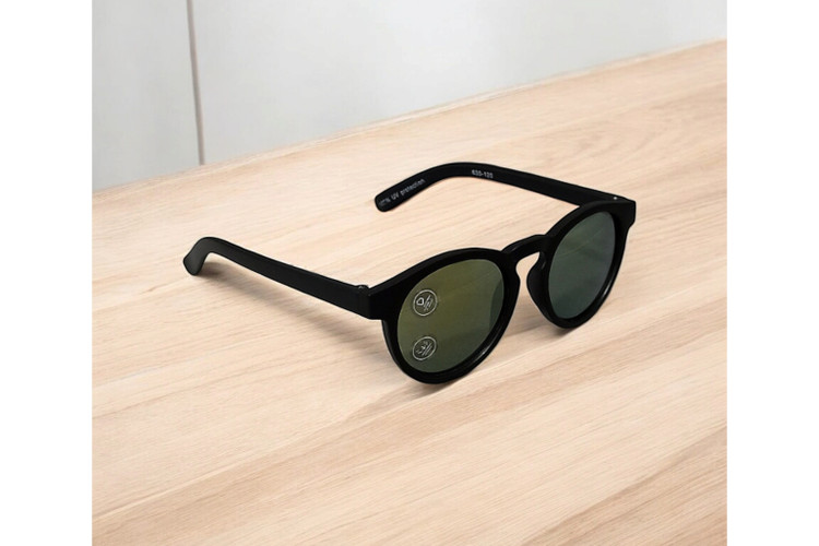 عینک آفتابی original بچه گانه