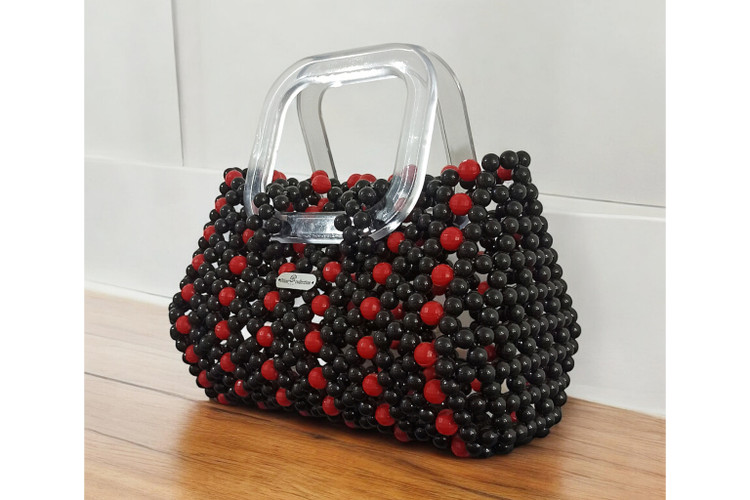 کیف مرواریدی